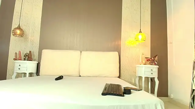 Tiifany Baker online show from 01-13-26, 07:29