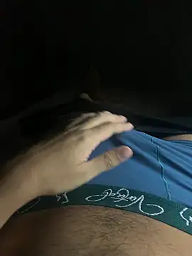 renannoviinho17z online show from 03-24-26, 10:54