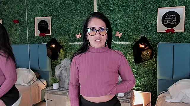 Linagh  online show from 11-29-25, 01:55