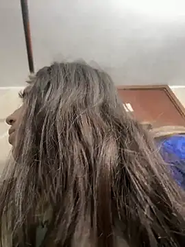 Snapshot of Bella__Lane chatting on 02-27-26, 12:22 Bella Lane online show from 02-27-26, 12:22