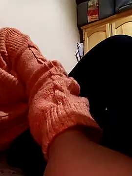 Mroma89six online show from 12-04-25, 11:42