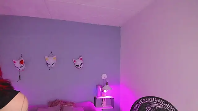 Zoe Lynch  online show from 10-06-25, 11:44