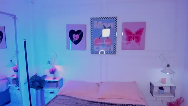 Zoe Lynch  online show from 02-23-26, 11:44