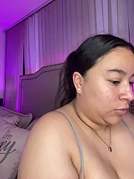 Zoey thompson online show from 07-25-26, 10:49
