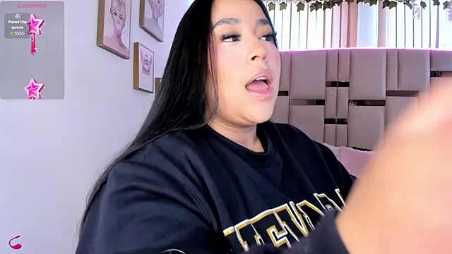 Zoey thompson online show from 11-23-25, 02:16