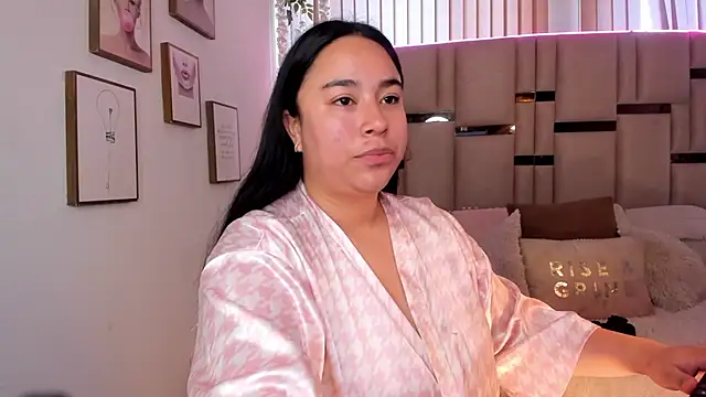 Zoey thompson online show from 02-13-26, 07:25