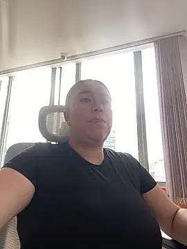 Zoey thompson online show from 03-20-26, 07:48