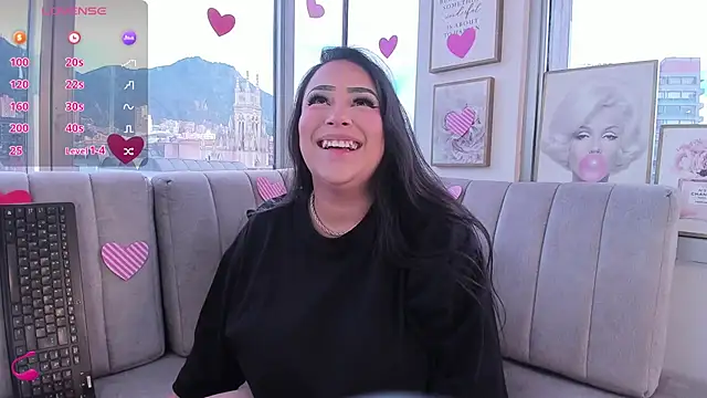 Zoey thompson online show from 09-08-25, 07:46