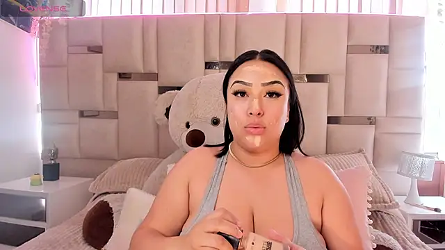 Zoey thompson online show from 09-16-25, 08:21