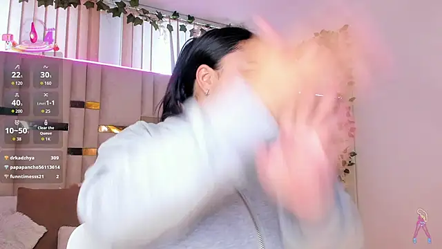 Zoey thompson online show from 02-16-26, 08:51