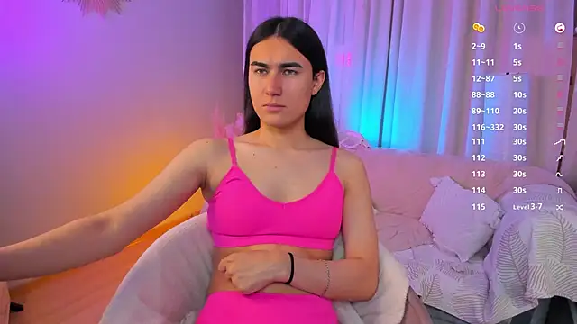 HeyAlena online show from 09-18-25, 05:54