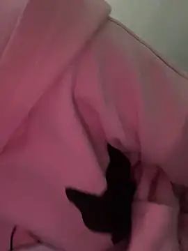 virtualgirlbr online show from 10-15-25, 01:26