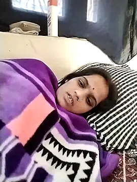 Snapshot of Sofia_kuuu chatting on 10-07-25, 05:19 Sofia kuuu online show from 10-07-25, 05:19