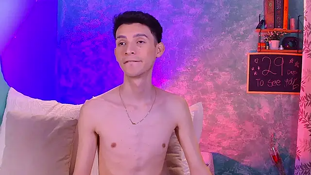 Snapshot of VicenteFerrer chatting on 09-25-25, 12:16 VicenteFerrer online show from 09-25-25, 12:16