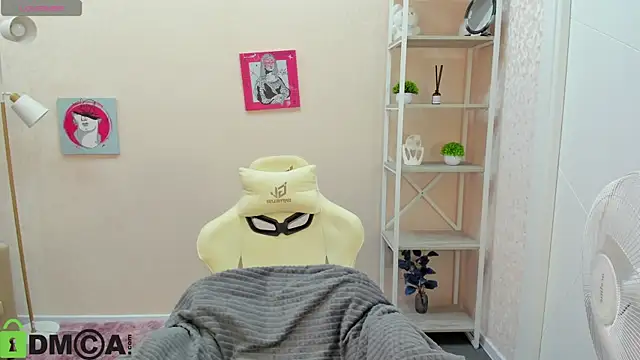 R0cket bunny online show from 10-15-25, 01:04