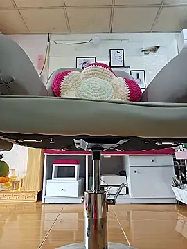 Nail Yummy online show from 11-16-25, 03:11