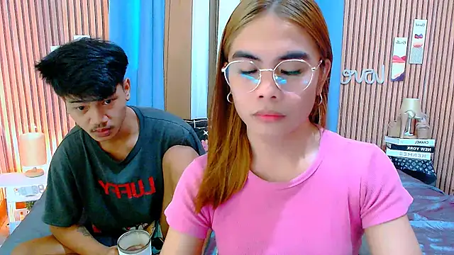 mikhaylahanderson online show from 11-04-25, 01:20