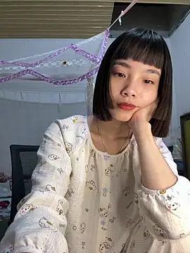 Snapshot of andymi1 chatting on 04-22-26, 01:56 andymi1 online show from 04-22-26, 01:56