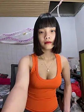 Snapshot of andymi1 chatting on 06-07-26, 02:39 andymi1 online show from 06-07-26, 02:39