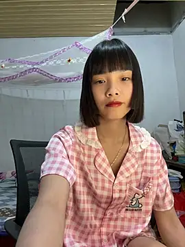 andymi1 online show from 04-13-26, 01:04