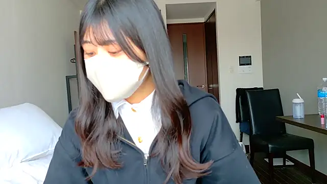 Snapshot of 0p-saki-p0 chatting on 04-26-26, 01:25 0p-saki-p0 online show from 04-26-26, 01:25