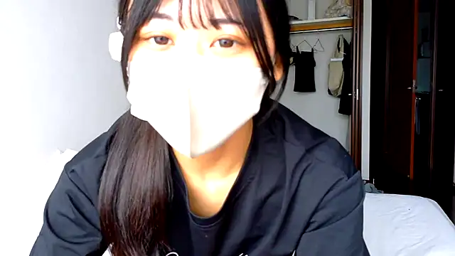 Snapshot of 0p-saki-p0 chatting on 04-25-26, 02:58 0p-saki-p0 online show from 04-25-26, 02:58