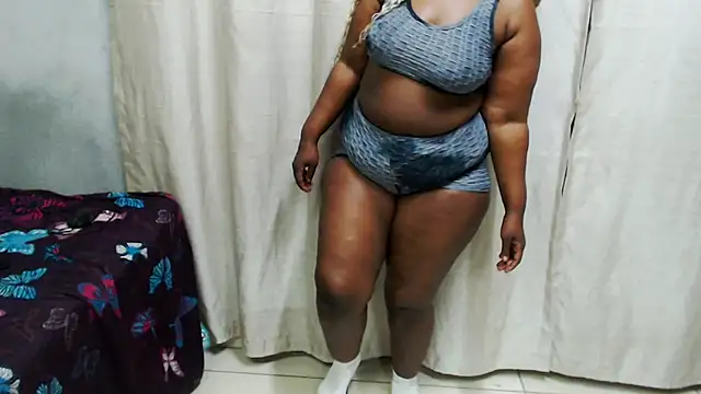 curvydarckcohocolate online show from 07-13-26, 12:54