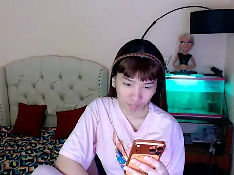 ShantalFoxxy  online show from 02-07-26, 01:24