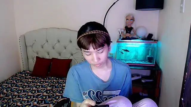 ShantalFoxxy  online show from 12-05-25, 01:53