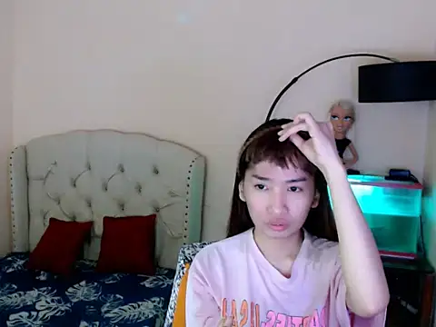 ShantalFoxxy  online show from 03-26-26, 01:48