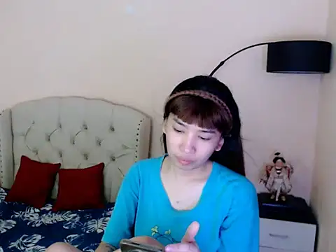 ShantalFoxxy  online show from 07-25-26, 07:38