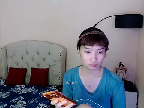 ShantalFoxxy  online show from 07-15-26, 01:01