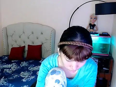 ShantalFoxxy  online show from 02-19-26, 02:41