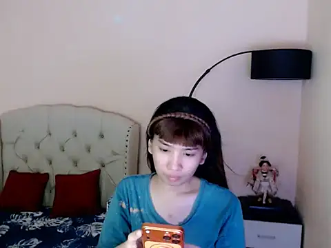 ShantalFoxxy  online show from 07-20-26, 02:08