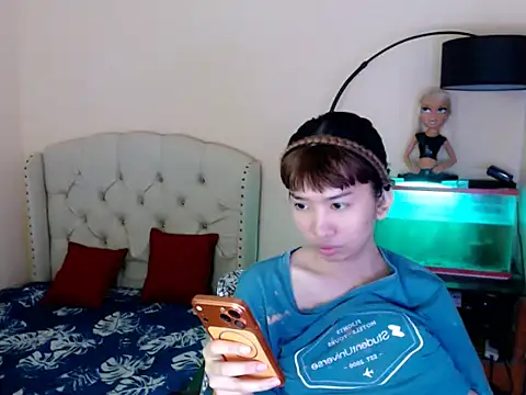 ShantalFoxxy  online show from 02-23-26, 01:29