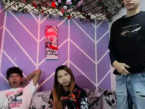 lau and boys18 online show from 09-29-25, 01:50