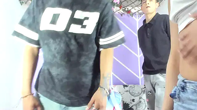lau and boys18 online show from 09-22-25, 01:50