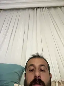 Snapshot of Istanbullu56 chatting on 07-12-26, 02:12 Istanbullu56 online show from 07-12-26, 02:12