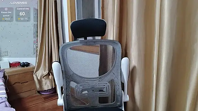 Haili-1 online show from 09-26-25, 12:23