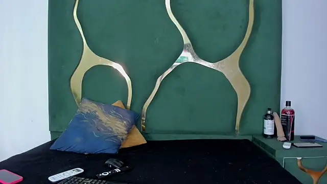 DaylesAndHarry online show from 12-22-25, 12:38