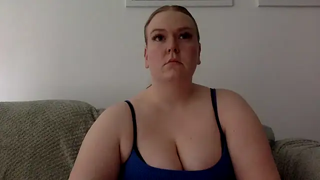 Snapshot of gracelovesxx chatting on 05-21-26, 01:30 gracelovesxx online show from 05-21-26, 01:30