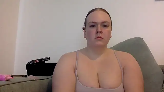 Snapshot of gracelovesxx chatting on 05-01-26, 09:03 gracelovesxx online show from 05-01-26, 09:03