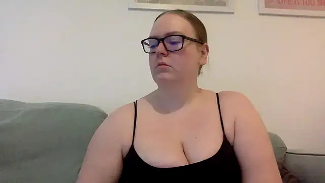 Snapshot of gracelovesxx chatting on 05-14-26, 09:39 gracelovesxx online show from 05-14-26, 09:39