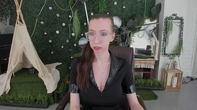 CareyJonas online show from 02-12-26, 05:34