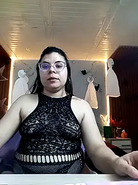 Snapshot of shasha_bloom chatting on 10-11-25, 08:21 shasha bloom online show from 10-11-25, 08:21