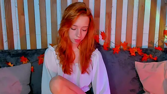 Lori Williams online show from 11-19-25, 01:05