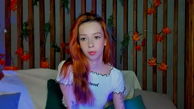 Lori Williams online show from 12-19-25, 01:09