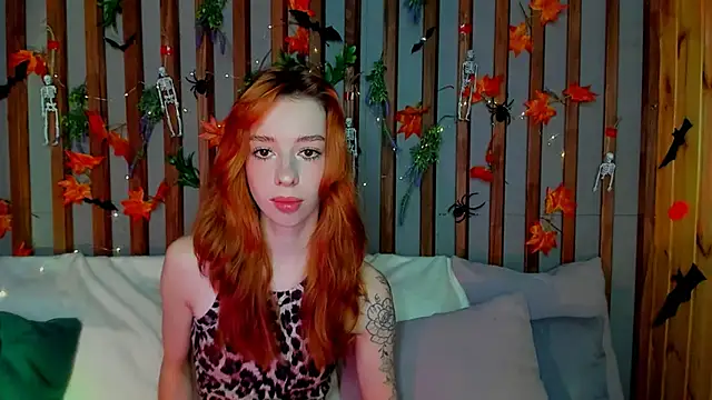 Lori Williams online show from 10-30-25, 01:04