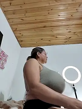 AlexxiaaMat online show from 03-31-26, 11:01