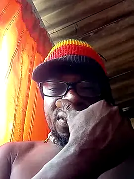 Blackpanther0115 online show from 10-05-25, 01:02